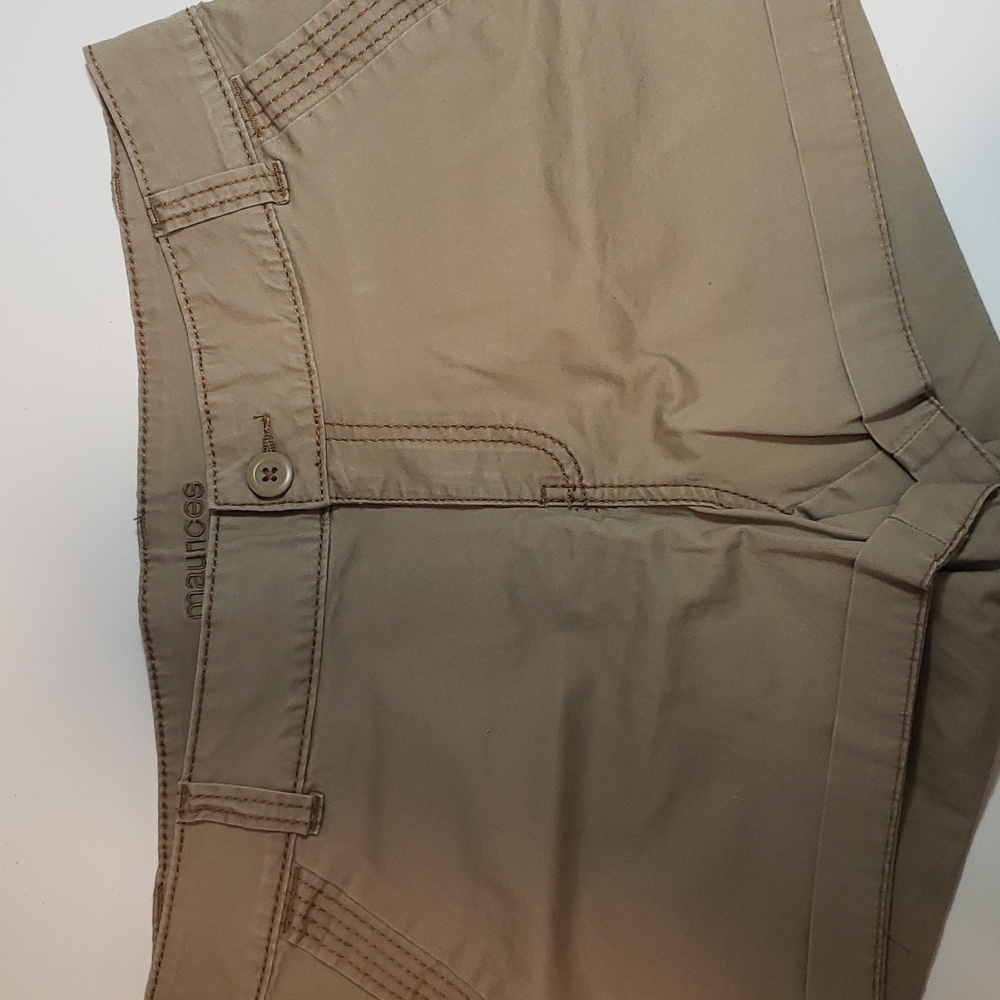 Womens shorts 11/12
